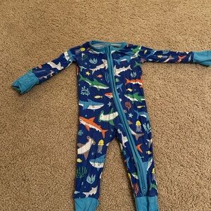 Little sleepies 0-3 month sharks zippy